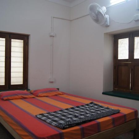 Cornerbunker Hostel Mysore Exterior photo